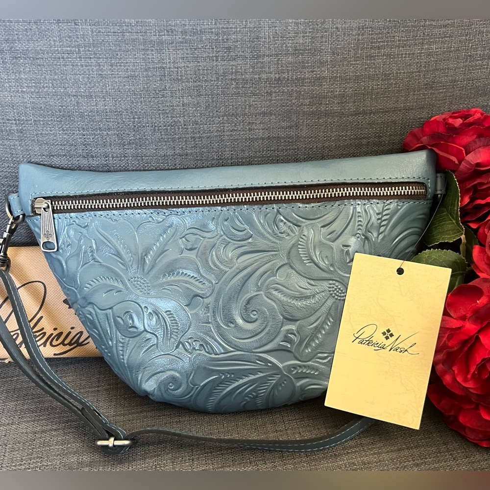 NWT PATRICIA NASH TINCHI CROSSBODY SLING SHOULDER BALT BAG - Picture 1 of 9